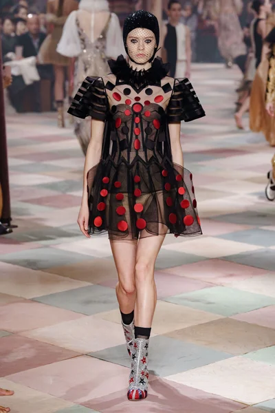 Look 20